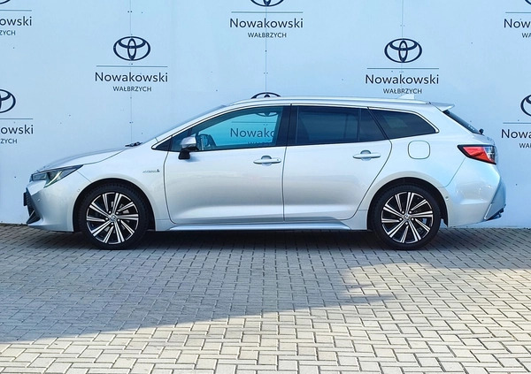 Toyota Corolla cena 118900 przebieg: 58165, rok produkcji 2021 z Wałbrzych małe 277